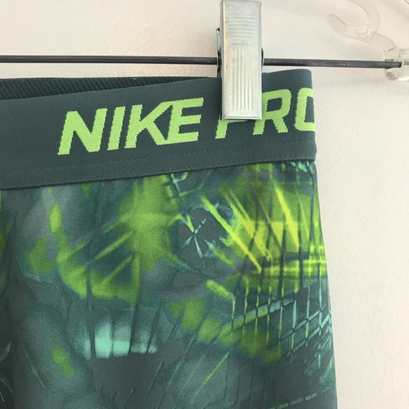 Nike Kid's lime green/gray dri-fit leggings - Picture 4 of 11